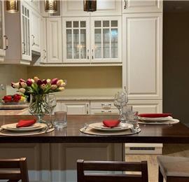 2 bedroom villa with heated pool & tennis court near Zadar, sleeps 4